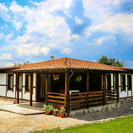 Villa Kashtata Reszilovo Kültér fotó