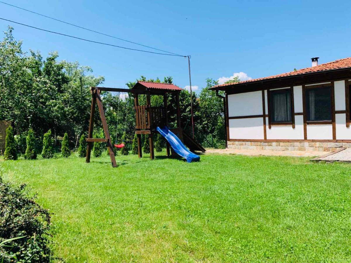 Villa Kashtata Reszilovo Kültér fotó
